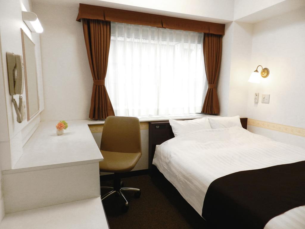 Hotel Check In Shimbashi Τόκιο Δωμάτιο φωτογραφία